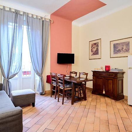 Xenia Apartments - Elegant Flat In The Center Of ミラノ エクステリア 写真