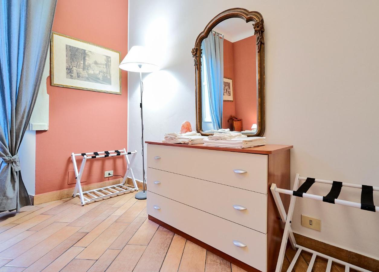 Xenia Apartments - Elegant Flat In The Center Of ミラノ エクステリア 写真
